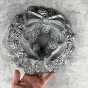 vintage Nordic Ware Wreath Bundt Cake Pan Cast Aluminum Holiday Baking‎